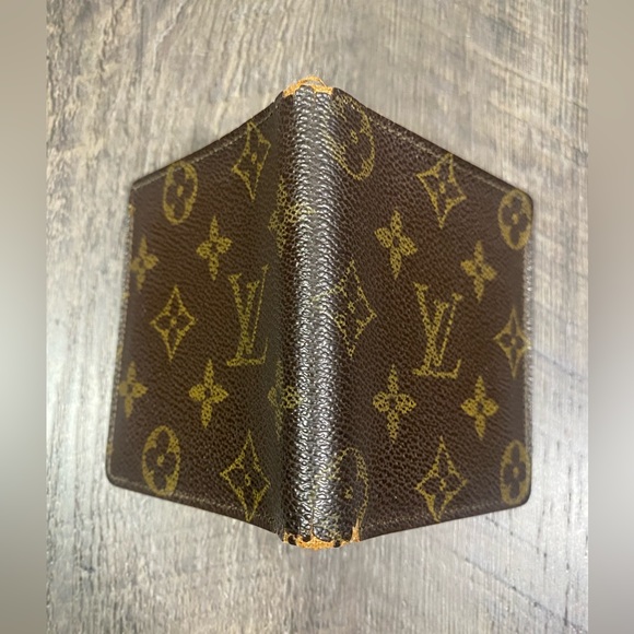 LOUIS VUITTON Mens Bi-Fold Wallet - Picture 4 of 9
